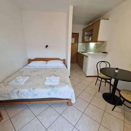 Old Town - Studio2 * Tribalj