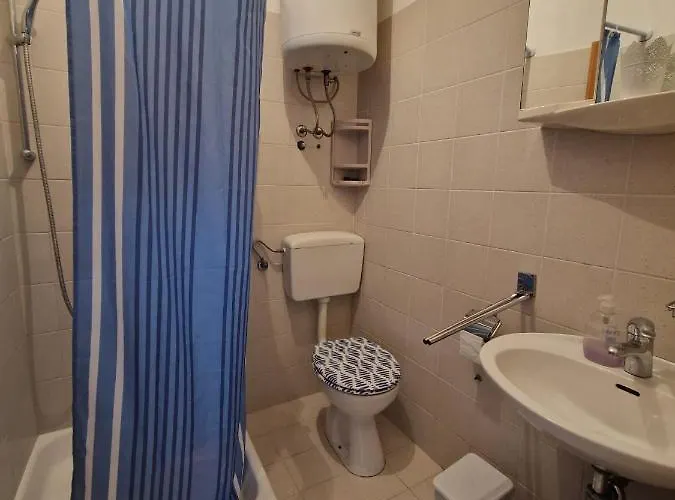 Old Town - Studio2 *